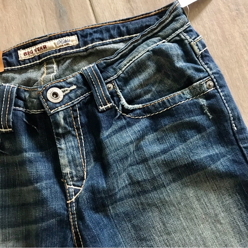 Big Star Rikki Straight Leg Cropped Low Rise Size 30 - Picture 9 of 11